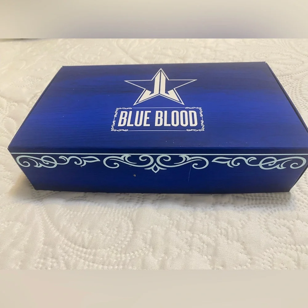 Jeffree Star Blue Blood Palette